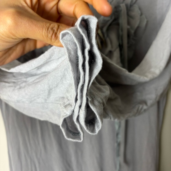 Forla Paris gray ruffles with shell detail feminine midi dress - Picture 5 of 12